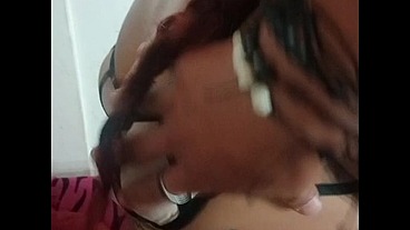 Fetiches deliciosos con un rico culito tatuado