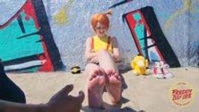 Kiki The Cosplayer Has Her Feet Tickled In Public