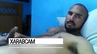 Muslim Arab jock jerking off for gay viewers - Arab Gay