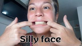 Silly faces !