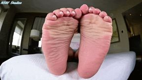 Bun wide soft soles for worship! - MP4