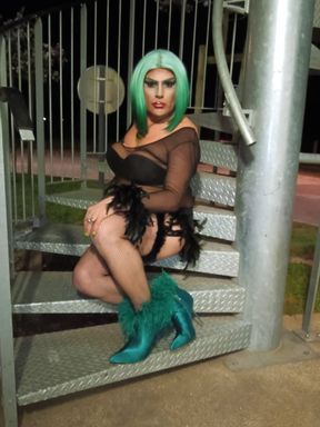 TMILF, sexy mature slut, shows diamond plug in public &lt;br /&gt;
High heels low low lingerie TMILF transvestite transsexual french mature solo public in nature