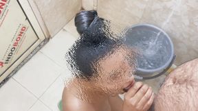 Bathroom me kiya mere boyfriend ne mere sath