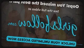 Jelena Jensen & Scarlett Sage: Intense Lesbian Seduction