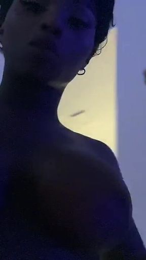 TS Bronx Takes What She Wants