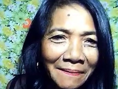 Old Asian Lyn on Webcam