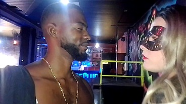 UMA GOZADA NO CUZAO DA LOIRA ANITA