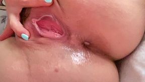 available for video call ??? disponible para videollamada ???