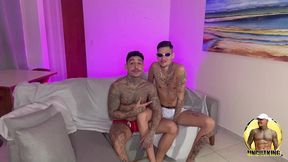 maloca safado sentando na pica do macho tatuado - parte i