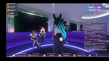 Vtuber baila baile tubo