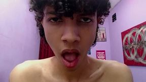 Archie Blossom Private Show