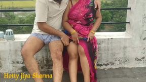 xxx बारिश में सौतेली बहन के साथ एक रात मिली बिताने को ।