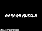 Musclehog Belching out INSANE Burps