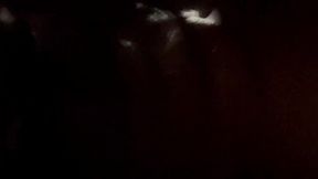 cheia de tesao achando que ia dar muito meu cuzinho tive que comer o cu do moreno pirocudo. gozei gostoso dentro