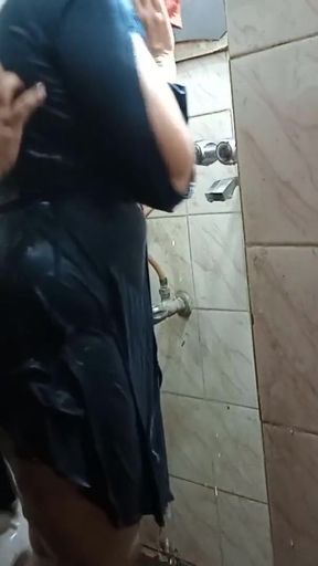 Thrilling moment from &quot;Desi couple&#039;s bathroom sex video while bathing together&quot;