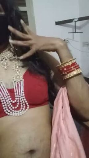 Hot Indian Shemale Sexy Boobs