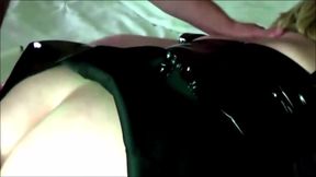 Punter push that dildo & cock up my ass fucks it