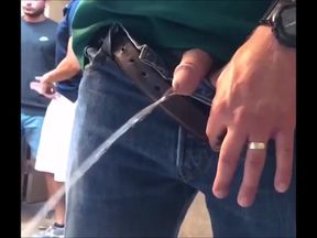Gay Amateur: Urinal Contd