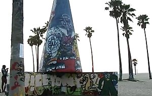 trina  michaels &  brandi  edwards -  dick  hunters