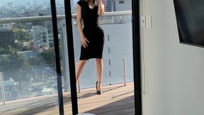Businesswoman with big melons gets fucked in CDMX