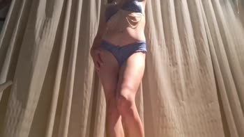 Babe Cloe - Cloe's Sensual Twerk Show Ends in Blissful Self-Love