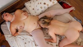 ”Buxom American stepmommy Ashley Ace cleans out her British stepdaughter Blonde Gabie's wet muff”