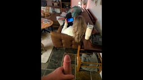 Free-Use Gamer Girl Gets a Facial While Playing
