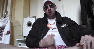 05 - Prollking XXL - Alpha bad guy jerkoff 2