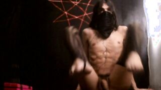 femenine dude taunting