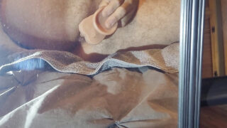 オナニー、ファック &#8211; アメリカ人の素人男がディルドバイブレーターで自分のアナルファックするソロガールムービー