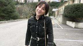 ”Manéa, 20 years old, dental office slut in Ventabren!”