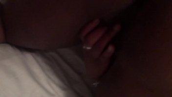Big booty gettig fucked till she squrits