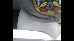 eu brincando com a rola antes do banho