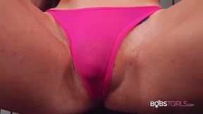 BOBSTGIRLS: Working Out With Lilith
