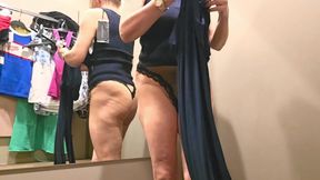 Discreet Masturbation in Changing Room