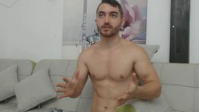 Leon Hunk Private Show