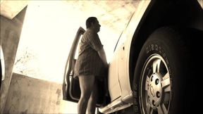 Parking Garage Cum