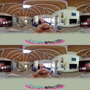 VRHush - Nervous Yhivi and Her Messy Treat