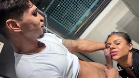 personal pirocudo, fode vizinha casada enquanto corno so fica na punheta. pauzudo brasileiro, encontra hotwife na academia e fode a safada na frente do marido corno manso.