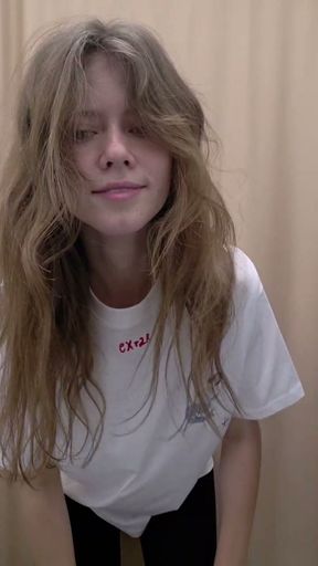 Oh my God, you're going to be amazed by my body! Teases in the locker room!