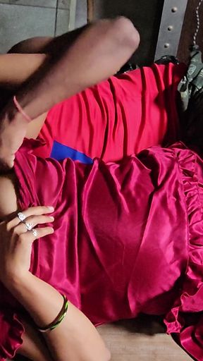 Desi Love marriage couples sex   Clip 1