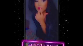 TS EVALUNA LATINA SHEMALE BIG HARD DICK