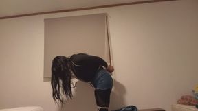 Amateur strappado crossdresser selfbondage in shorts jeans