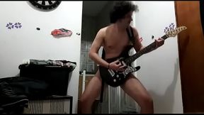 garoto esvazou na net garoto especial sarrando sua guitarra