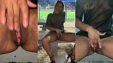 ESPOSA SE MASTURBANDO NA PRAÇA