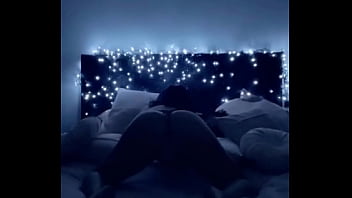 Strip-tease sensuel