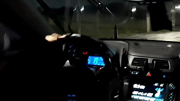 GARÇONETE SEM DINHEIRO PRA PAGAR A CORRIDA DE TAXI , MAS RECEBÍ DE OUTRA FORMA DE PAGAMENTO