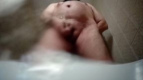 POV Muy humillante. Meo, escupo y me corro en tu cara.