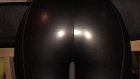 Leather pants ass&#x1F351; gets deepthroat and fingers