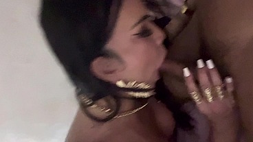 PAGANDO DIVIDA COM SEXO